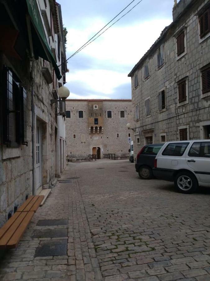 Villa Dalmatinska Kuca Blanka Kaštela Exterior foto